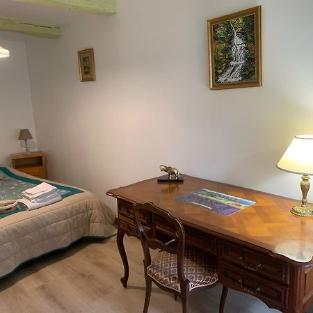 Gite En Haute Provence Montfroc 外观 照片