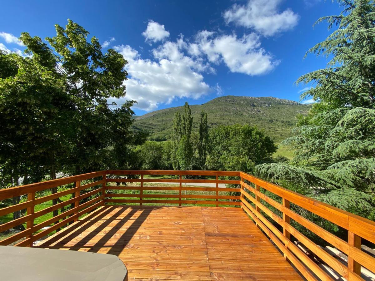 Gite En Haute Provence Montfroc 外观 照片